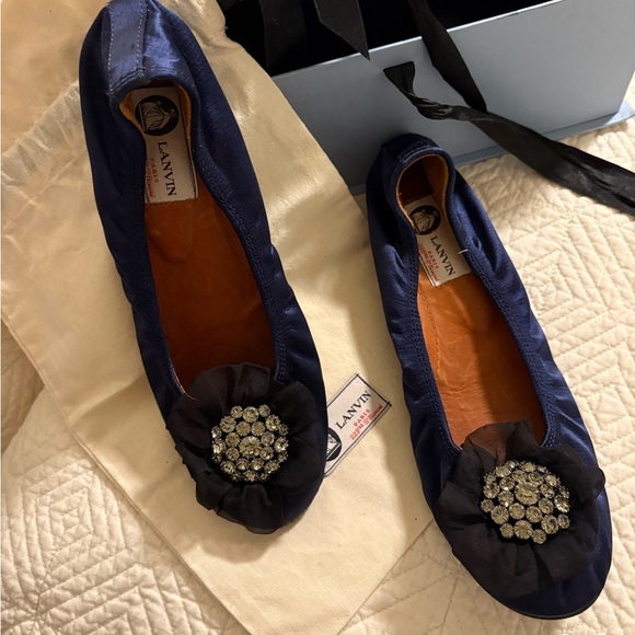 LANVIN Élégant Satin Ballerine Slippers with Jeweled Silk Tulle ~ EU 38.5 US 7.5 - Picture 3 of 16
